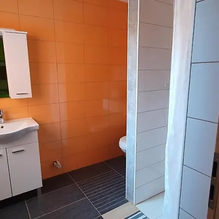 Akacijev Izvir * Miklavž na Dravskem Polju