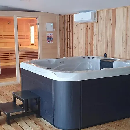 Akacijev Izvir Lägenhet *