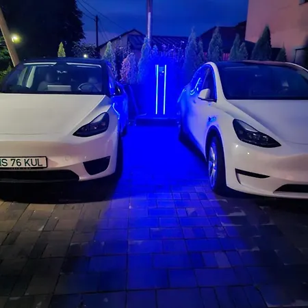 Akacijev Izvir Daire *