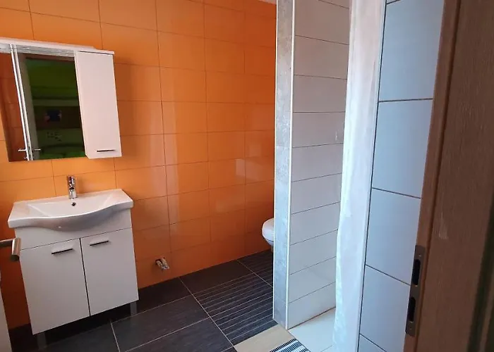 Akacijev Izvir * Miklavž na Dravskem Polju