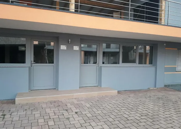 Akacijev Izvir Apartment *